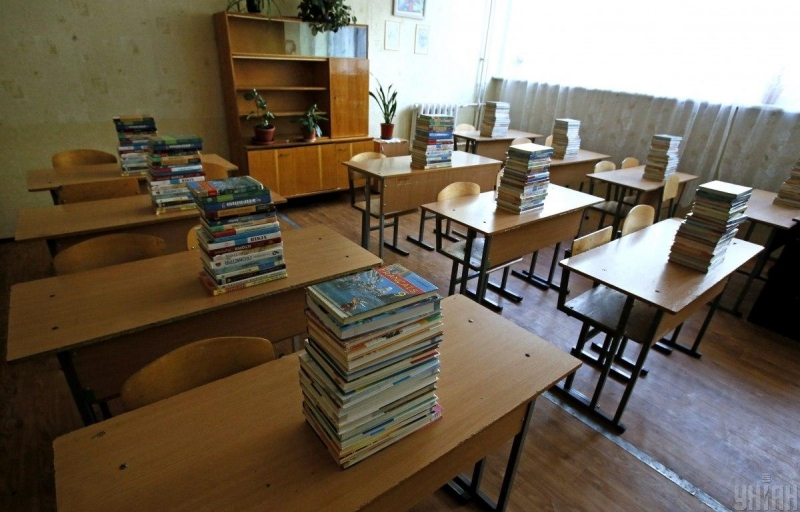 В Тернополе из-за ситуации с COVID-19 школьные каникулы перенесли на неделю раньше