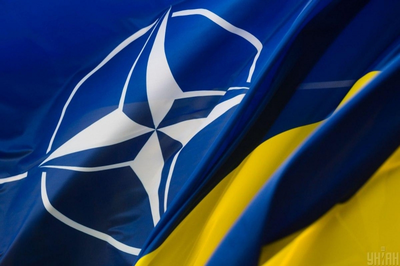 С осени Украина начнет вести подготовку офицеров по стандартам НАТО