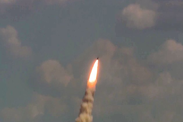 В России провели испытания зенитной ракетной системы С-500