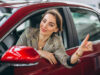 Каждая десятая женщина в России покупает автомобиль… не думая