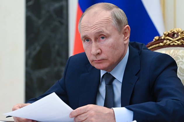Путин призвал наращивать темпы цифровой трансформации