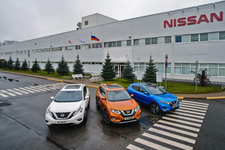 Завод Nissan в России останется в простое до конца сентября