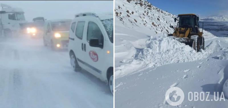 На востоке Турции снегопады заблокировали 158 населенных пунктов. Фото