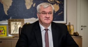 Сибига одной фразой потроллил Орбана, собравшегося «драться» за замороженные активы России