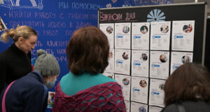 Голикова заявила об увеличении числа вакансий на одного безработного в России