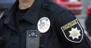 В Днепре группа в балаклавах напала на судью — женщину от похищения спас муж